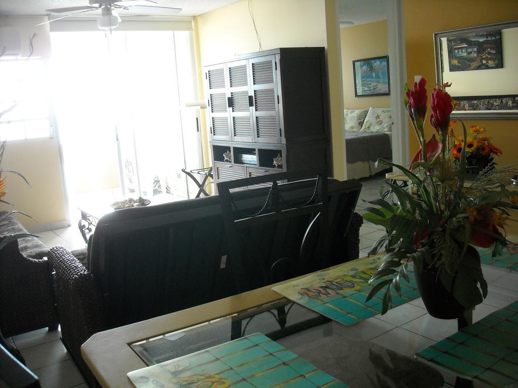 Ocean Front Apartment Luquillo Dış mekan fotoğraf